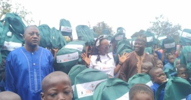 Ogun-Born Professor Distributes Educational Materials To Over 700 Primary School Students