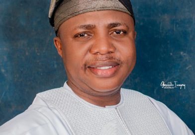 Oloyede Floats Premium Lifestyle Journal, Kudos International